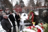Возложение цветов к мемориалу Харлампиева. 25 марта 2011г.